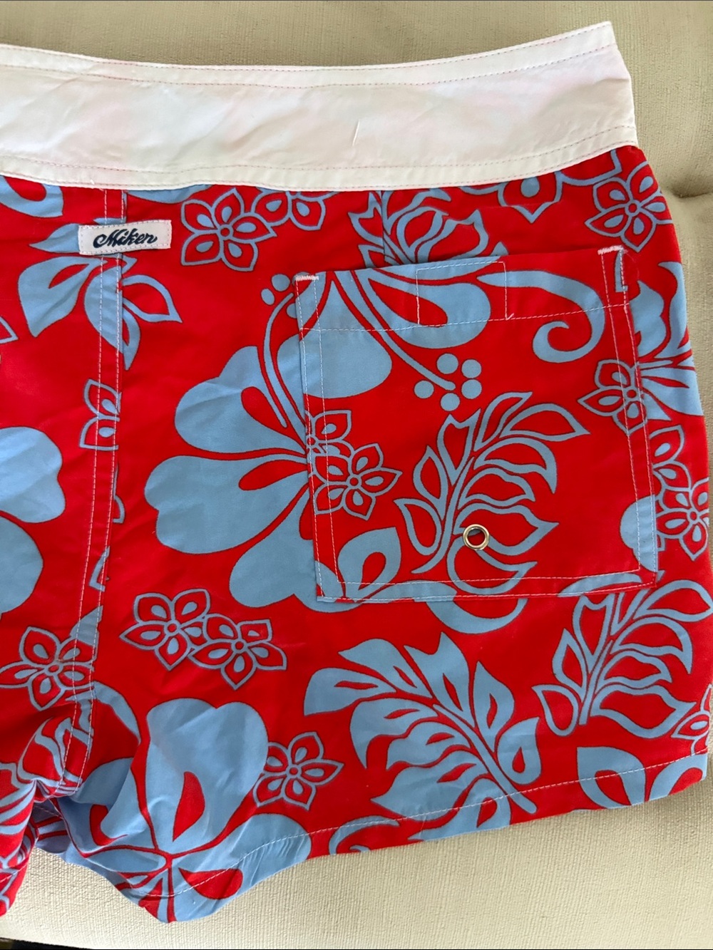 Y2K Miken Hawaiian Hibiscus Red & Blue Surf Board Shorts - Size Large